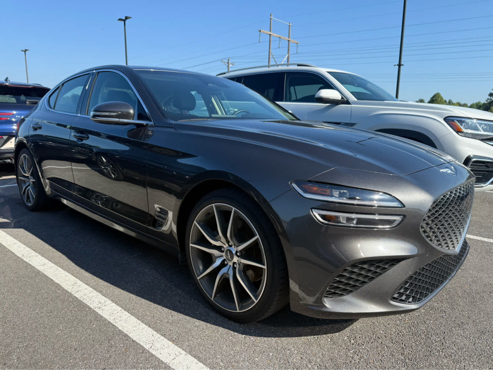 2023 Genesis G70 2.0T photo 3