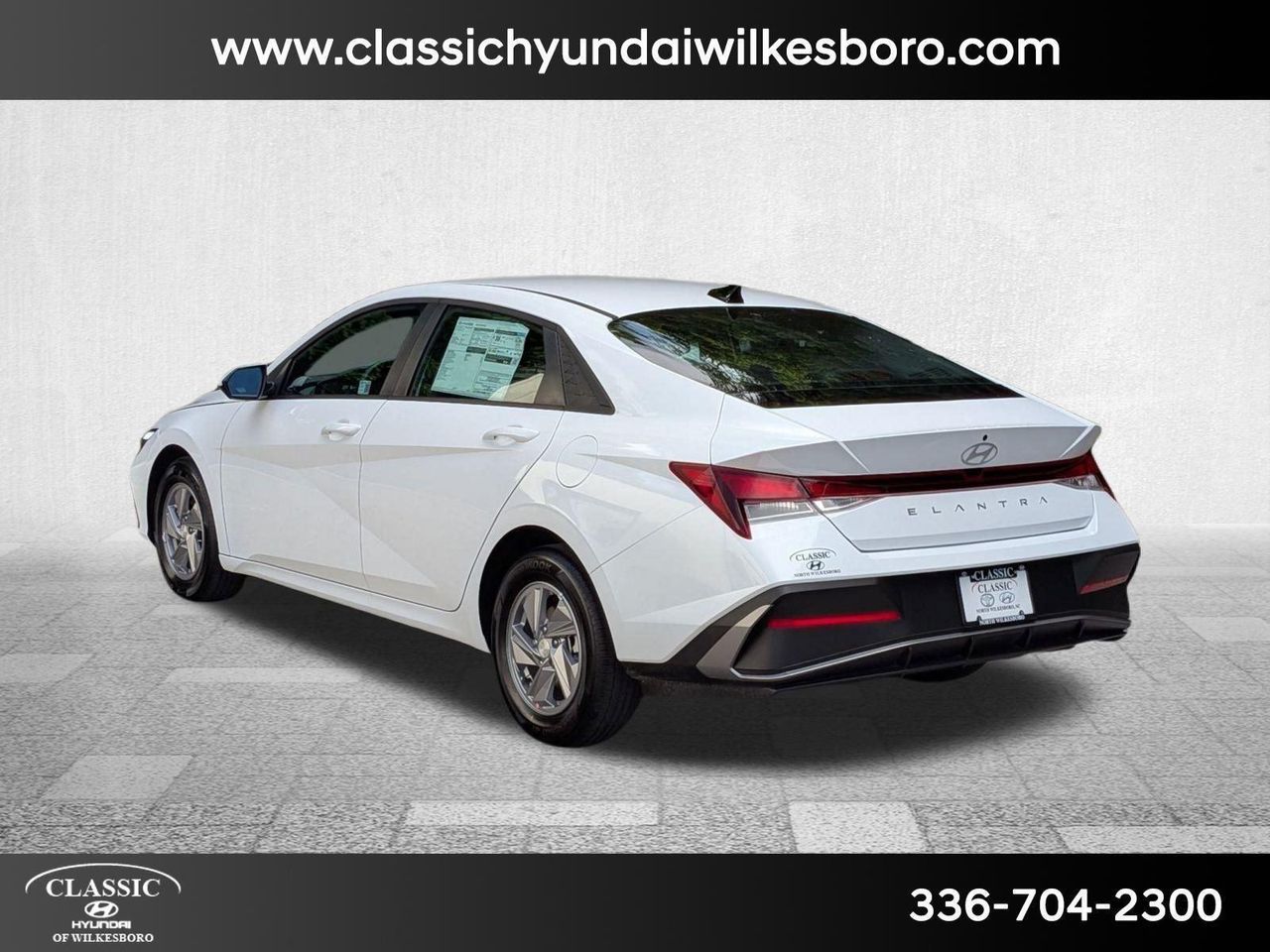 2025 Hyundai Elantra SE photo 6