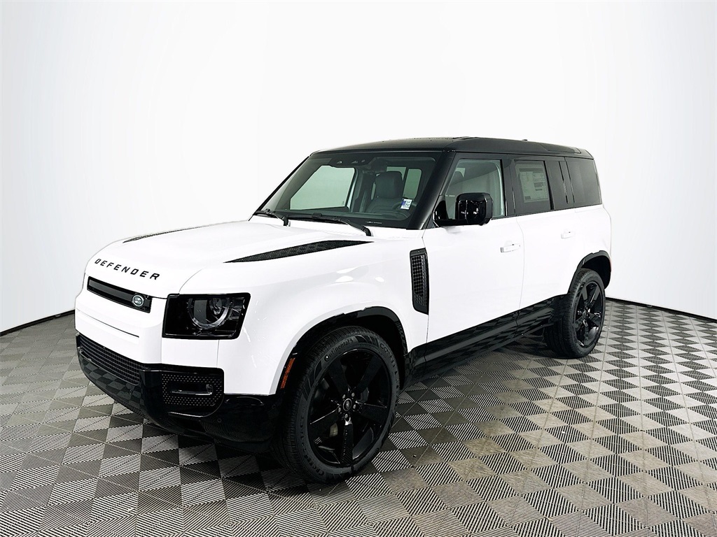 2025 Land Rover Defender X-Dynamic SE's photo