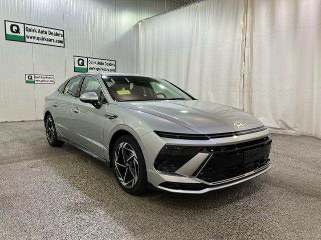 2026 Hyundai Sonata SEL's photo