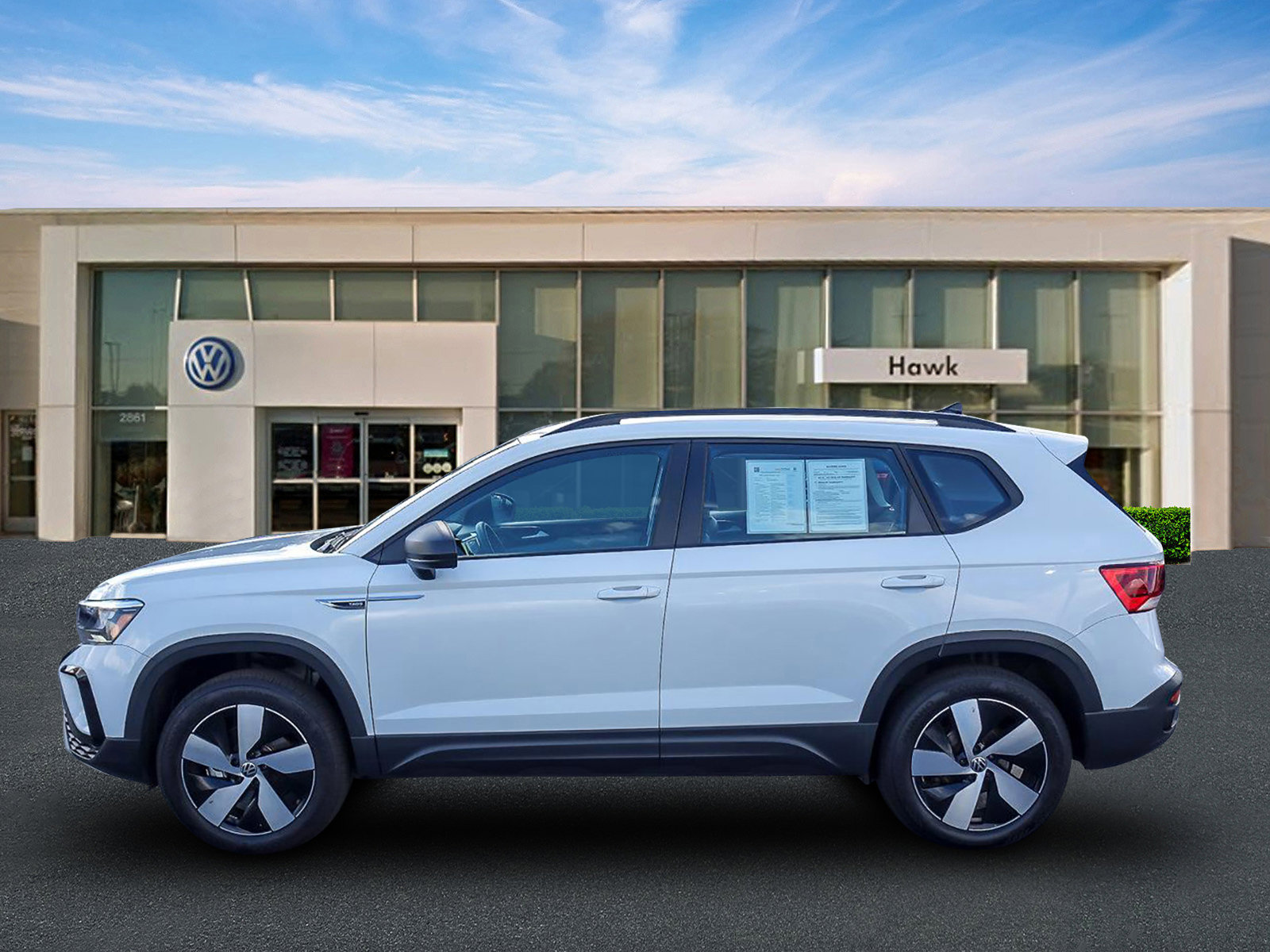 2024 VOLKSWAGEN TAOS - Image 4