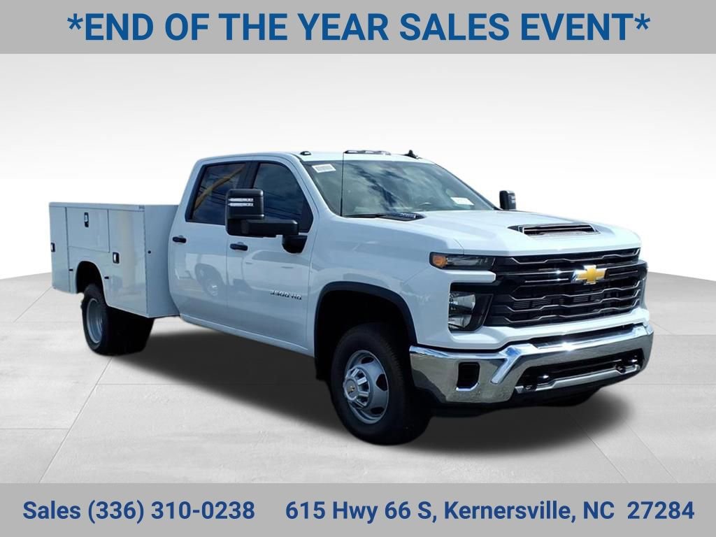 2025 Chevrolet Silverado 3500HD Work Truck's photo