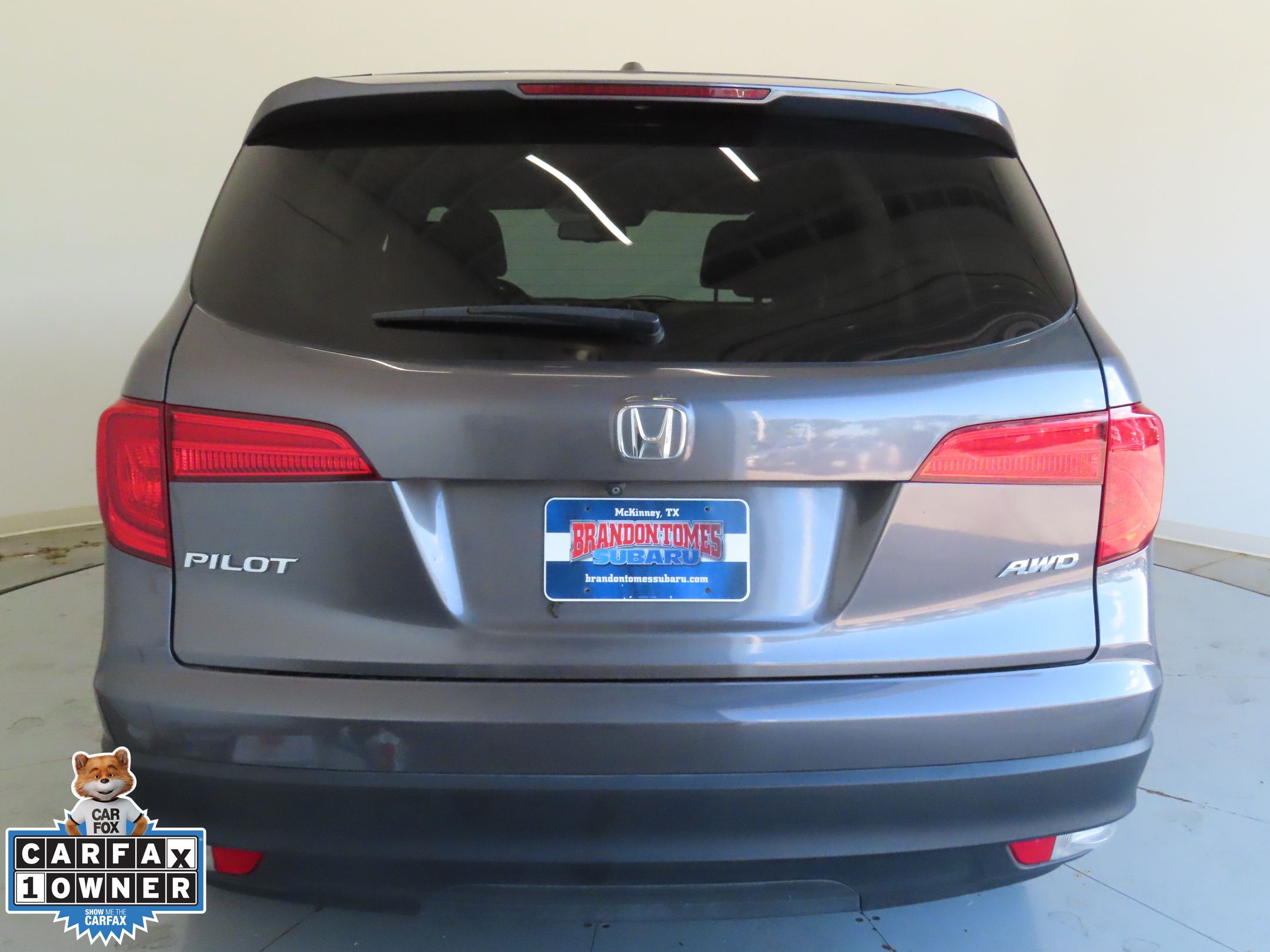 2017 Honda Pilot EX-L photo 4