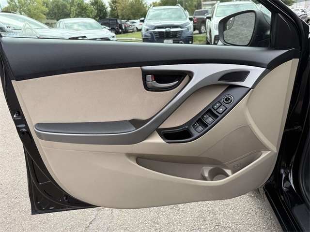 2016 Hyundai Elantra SE photo 24