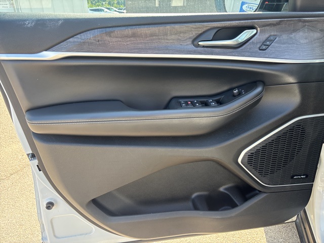 2022 Jeep Grand Cherokee Limited photo 8