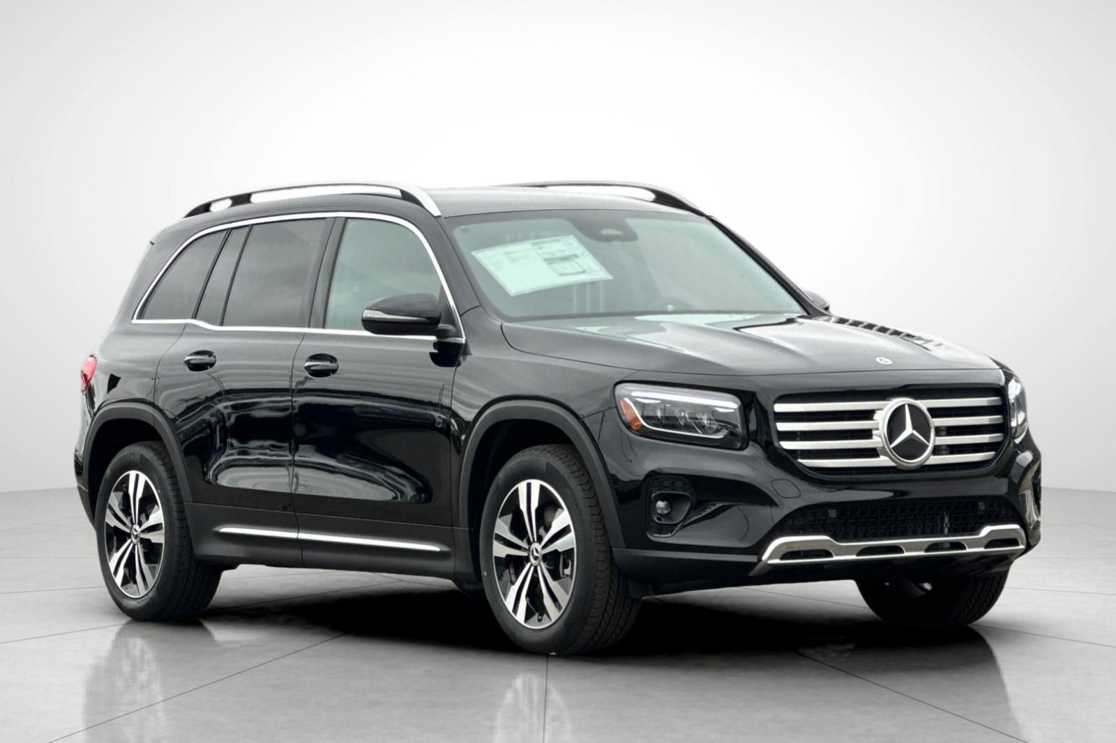 2025 Mercedes Benz GLB 250 photo 24