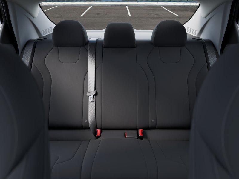 2025 Hyundai Elantra SE photo 11