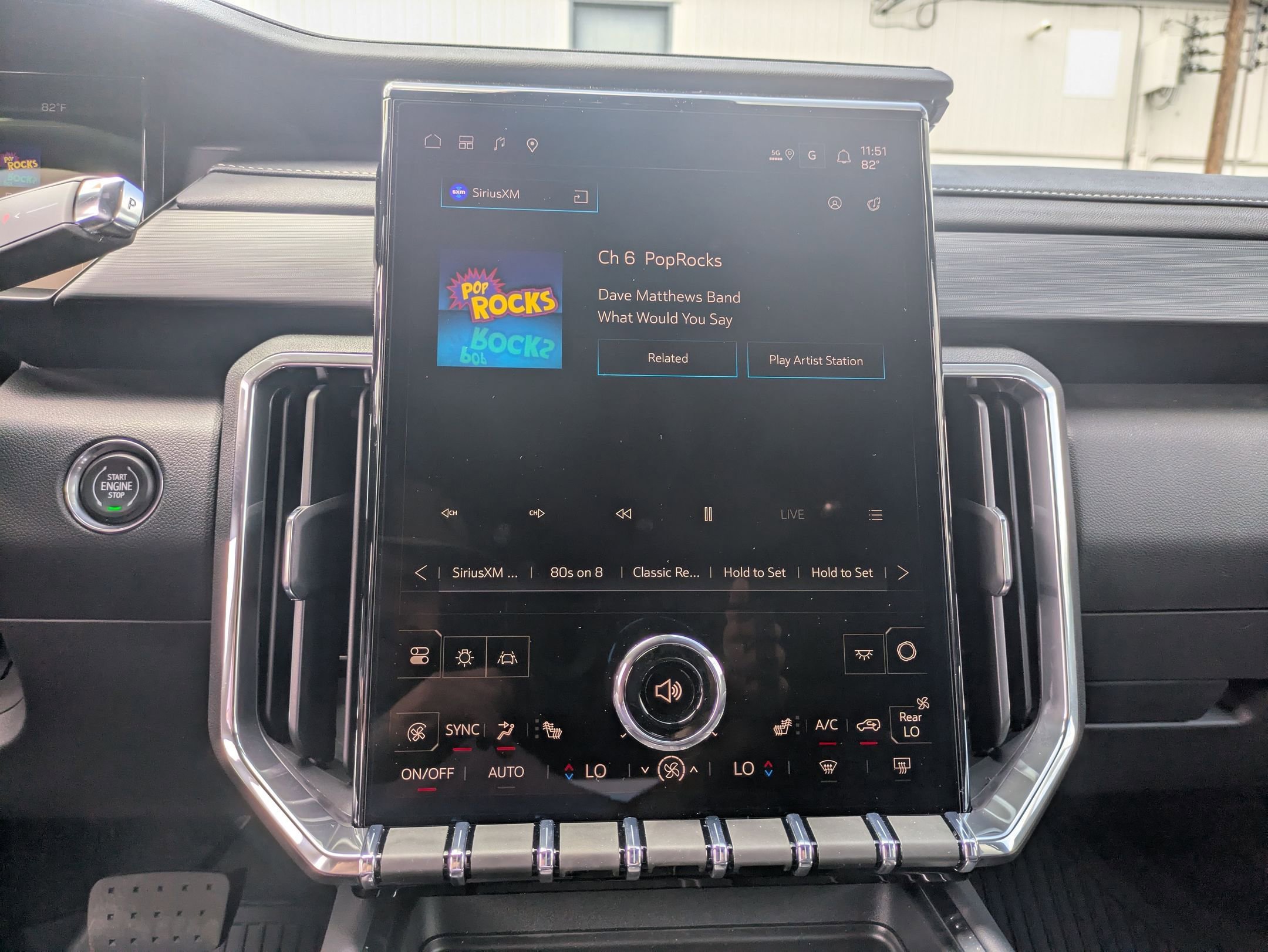2025 Gmc Acadia Elevation photo 12