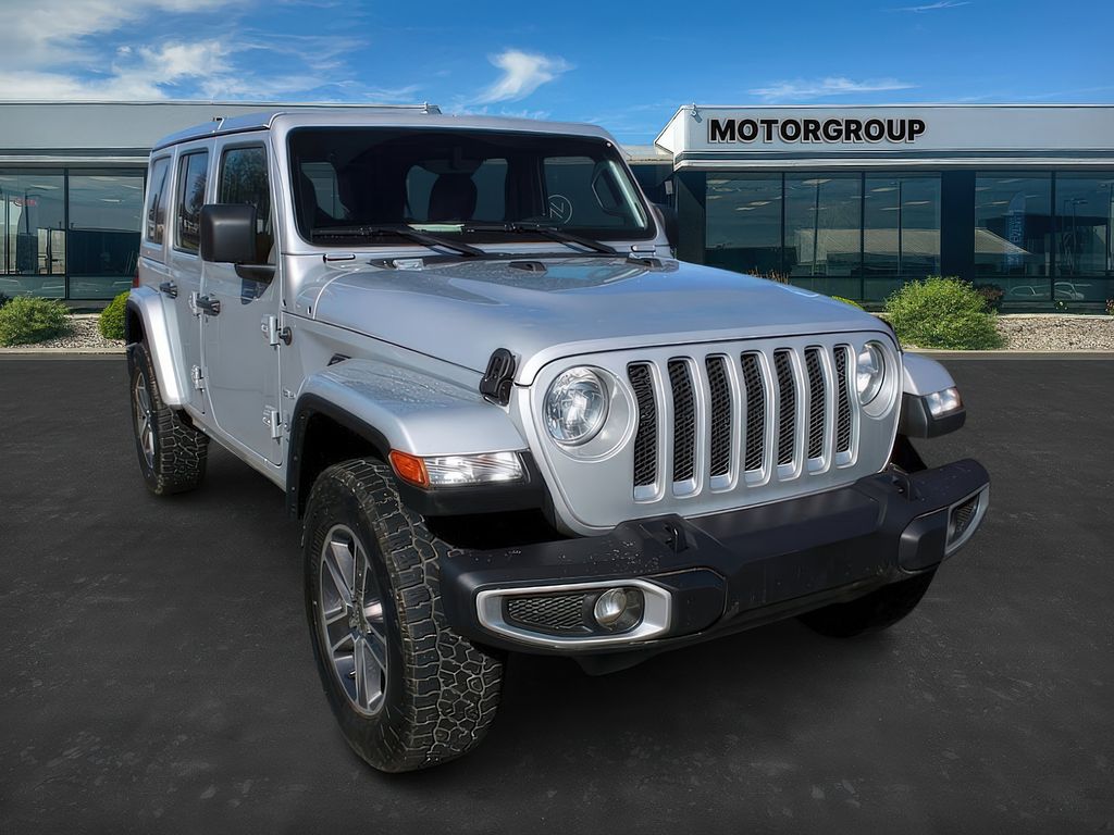 2023 Jeep Wrangler 4-Door Sahara's photo