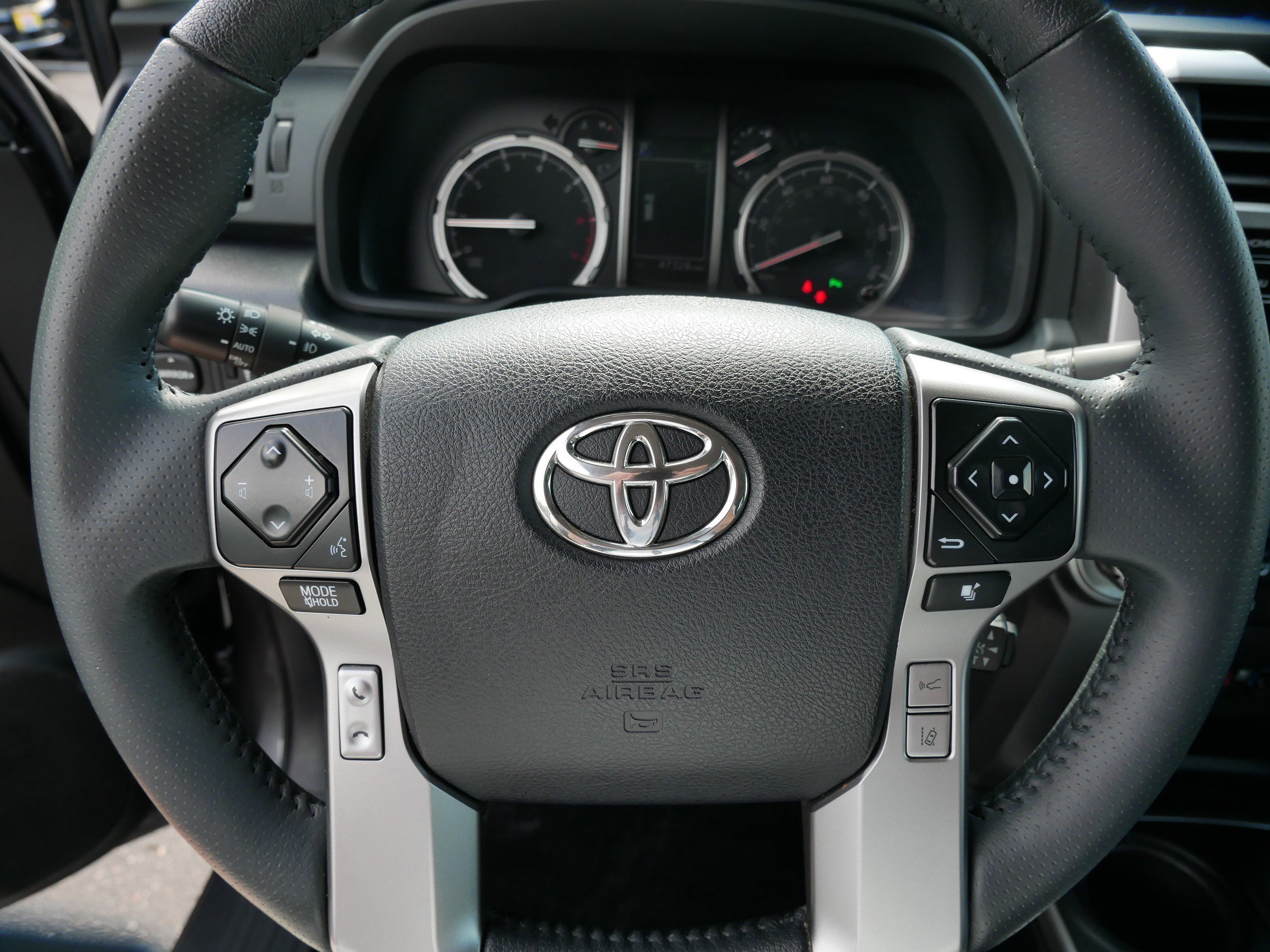 2022 Toyota 4Runner Limited photo 23