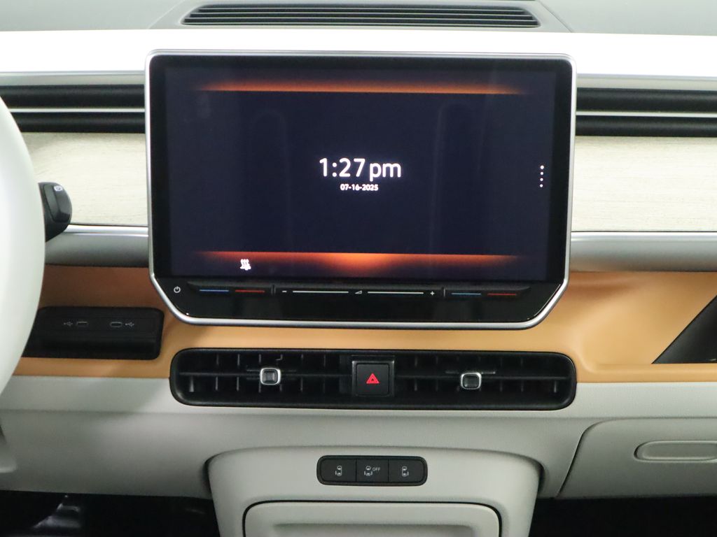 2025 Volkswagen ID. Buzz photo 12