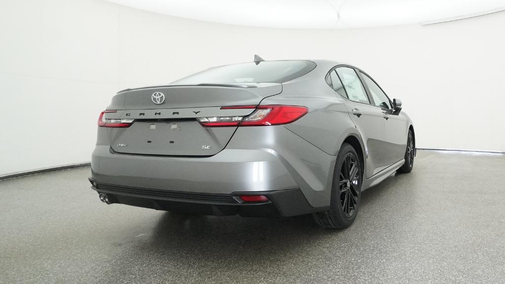 2025 Toyota Camry SE photo 15
