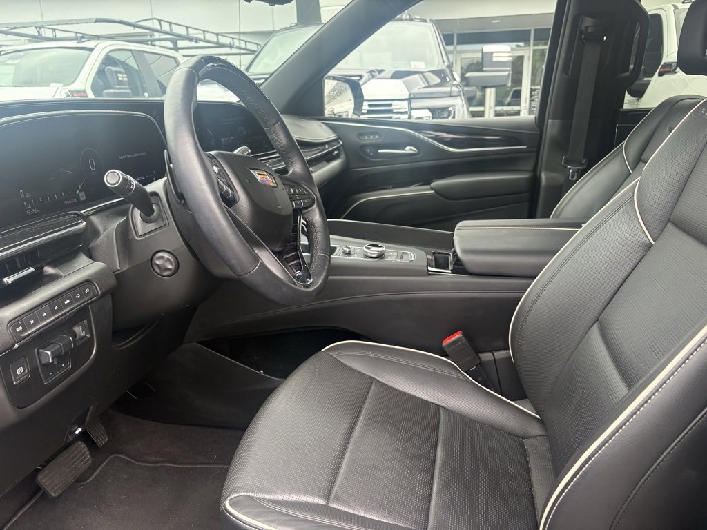 2023 Cadillac Escalade Sport photo 12
