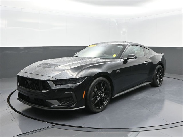 2025 Ford Mustang GT Premium's photo