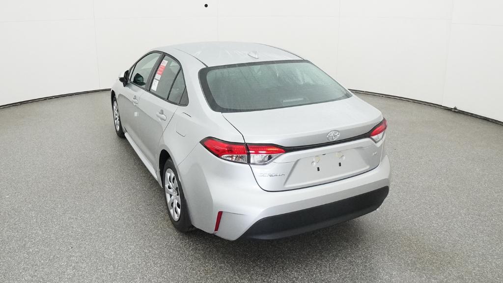 2025 Toyota Corolla LE photo 13