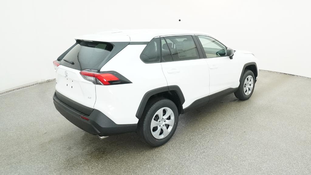 2025 Toyota RAV4 LE photo 21