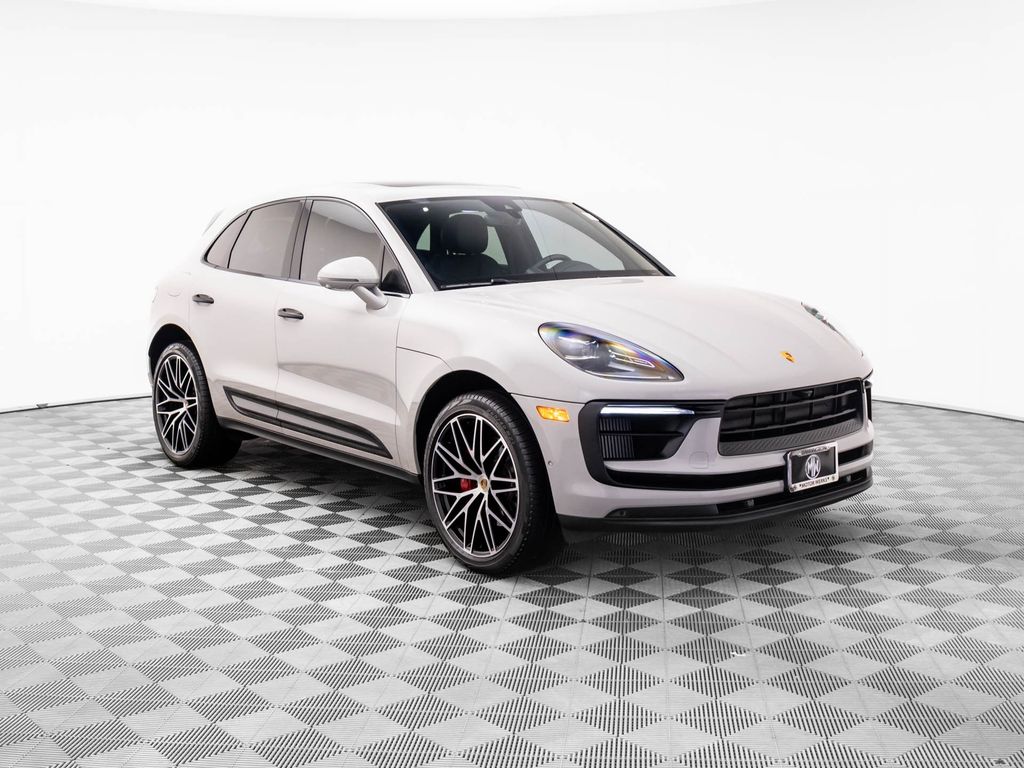 2022 Porsche Macan S photo 7