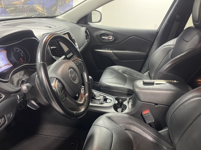 2020 Jeep Cherokee Limited photo 7