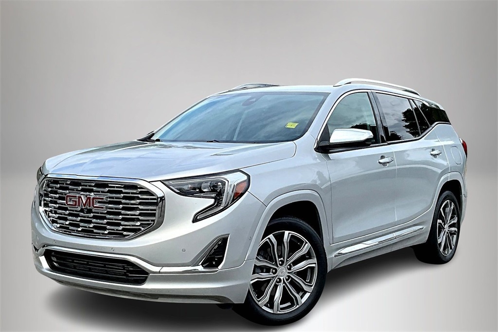 2020 Gmc Terrain Denali photo 2