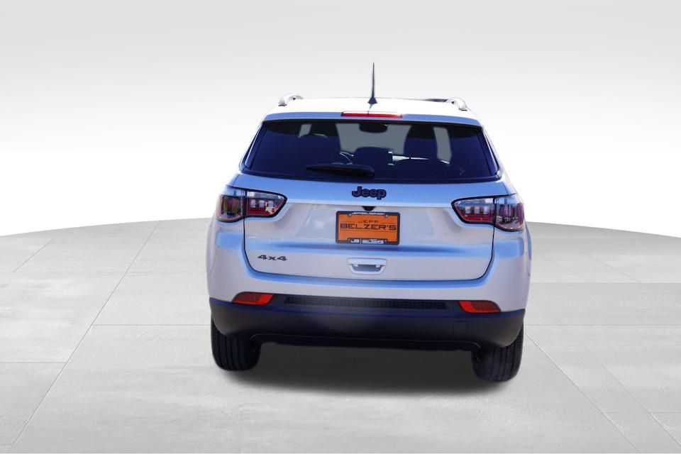 2025 Jeep Compass Altitude Special Edition photo 2