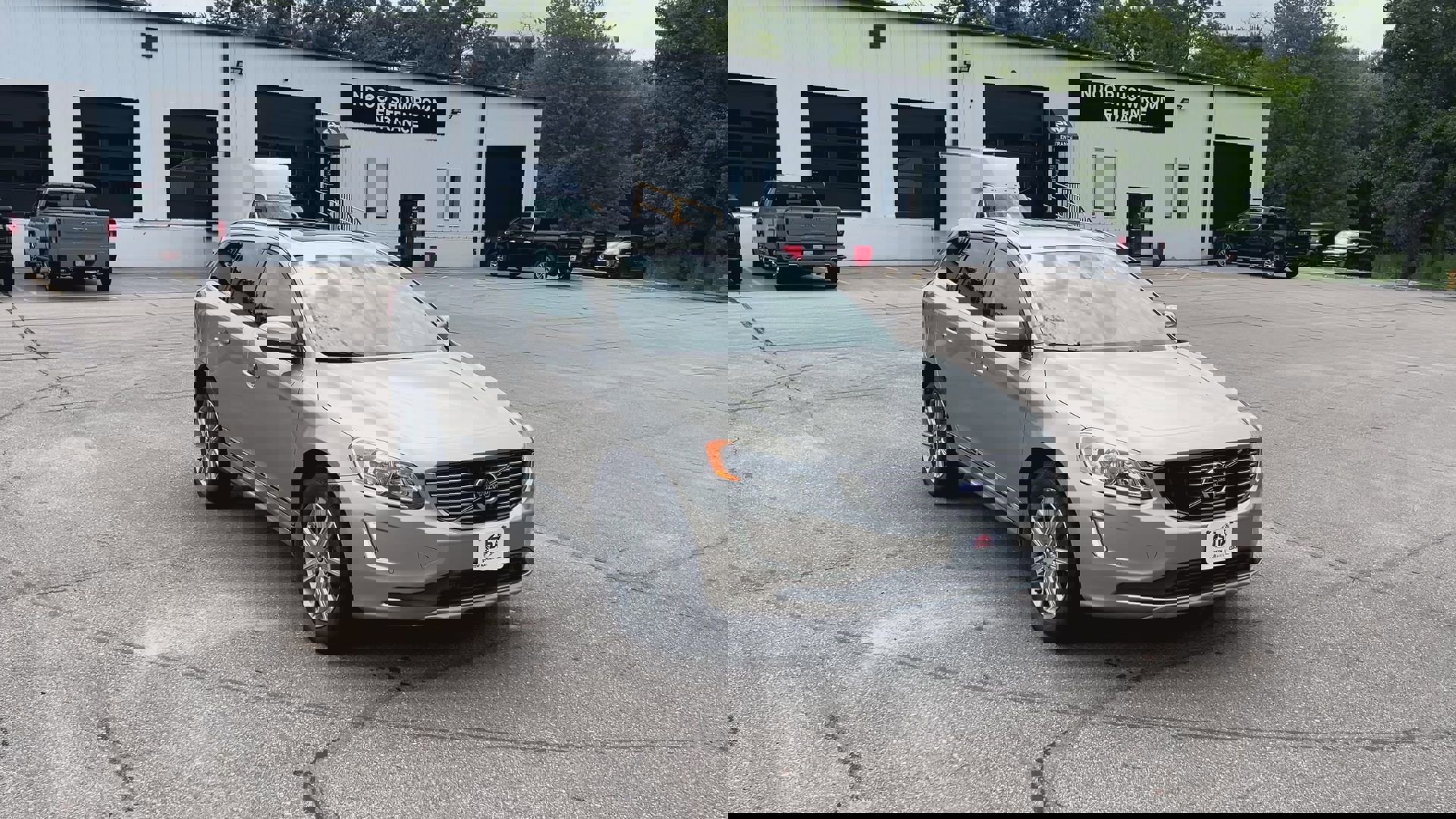 YV4612RK4G2867310