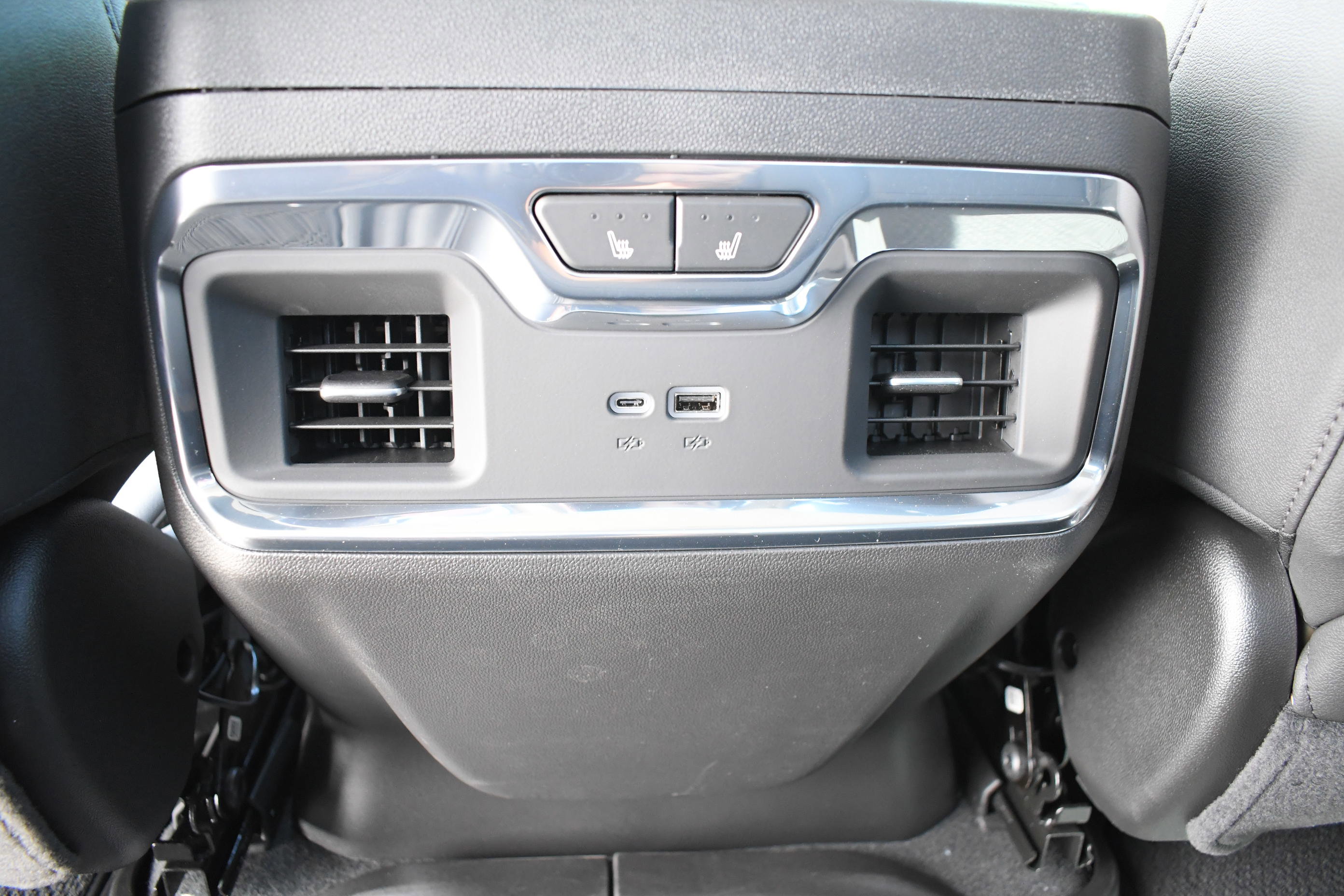 2025 Gmc Sierra 1500 SLT photo 37
