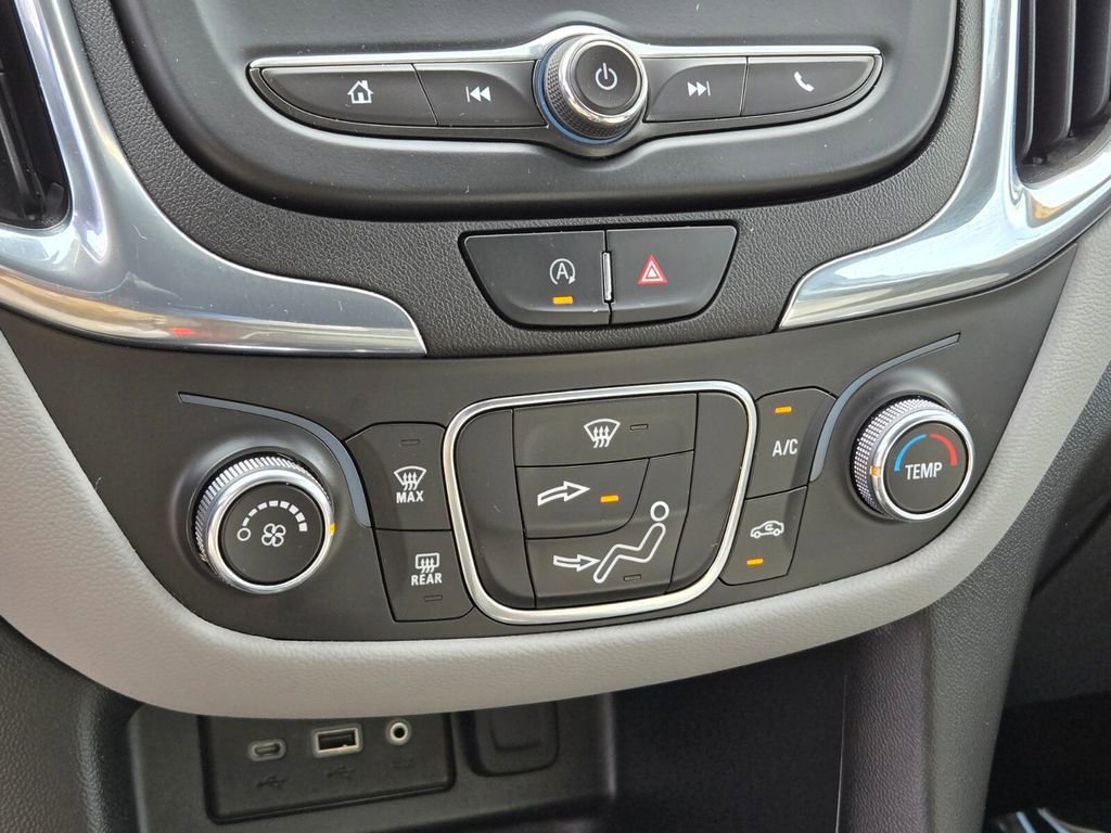 2022 Chevrolet Equinox LS photo 19