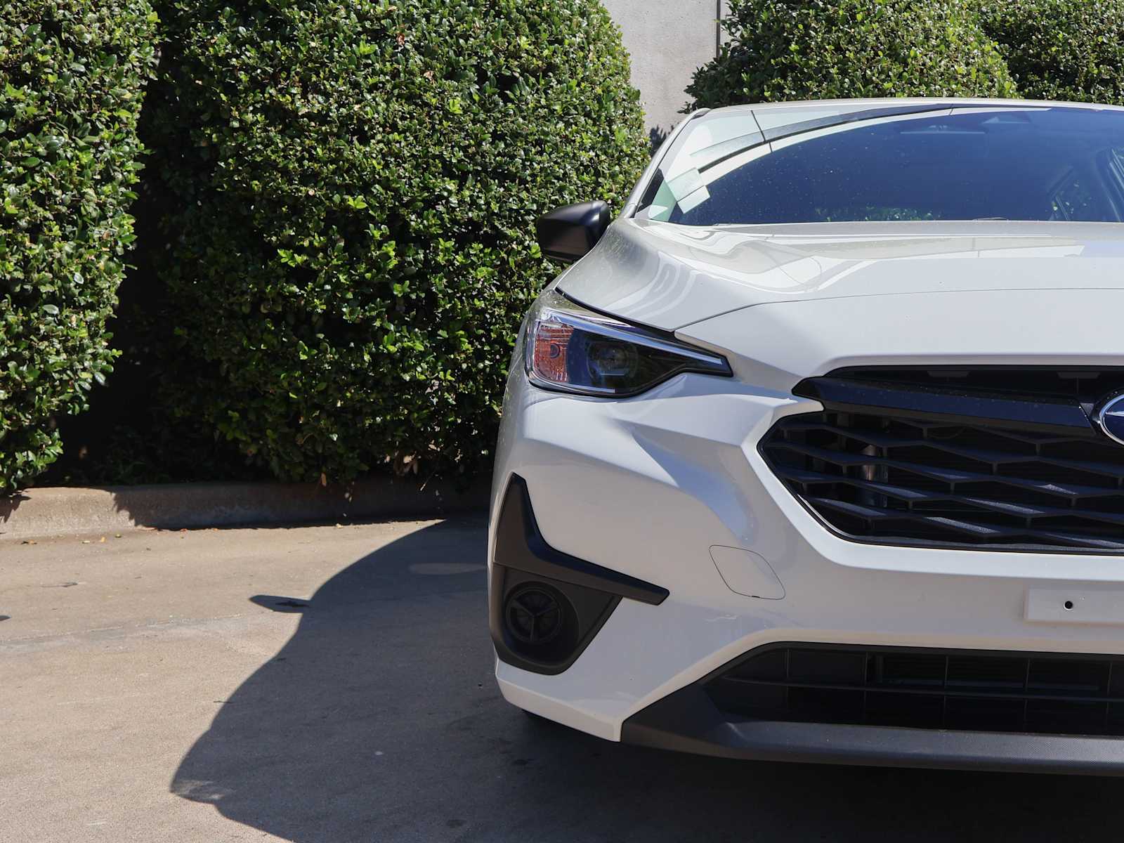 2025 Subaru Impreza Base photo 4