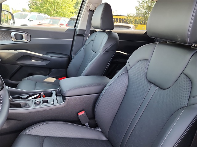 2026 Kia Sorento EX photo 12