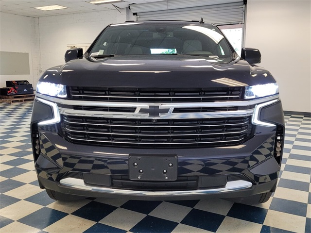 2022 Chevrolet Tahoe LT photo 2