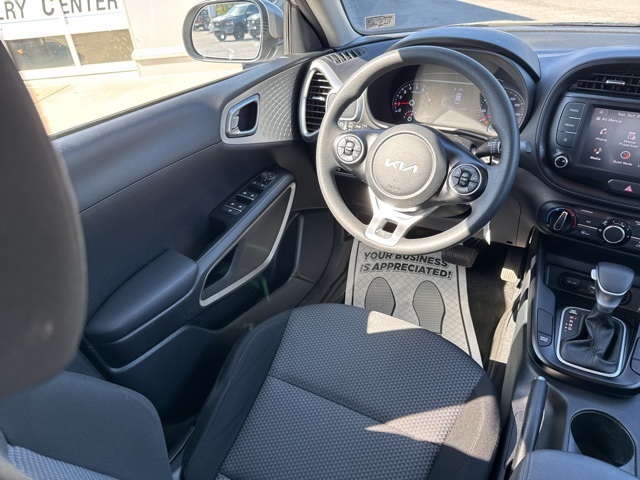 2022 Kia Soul LX photo 30