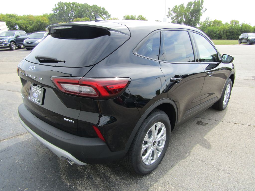 2025 Ford Escape Active photo 6