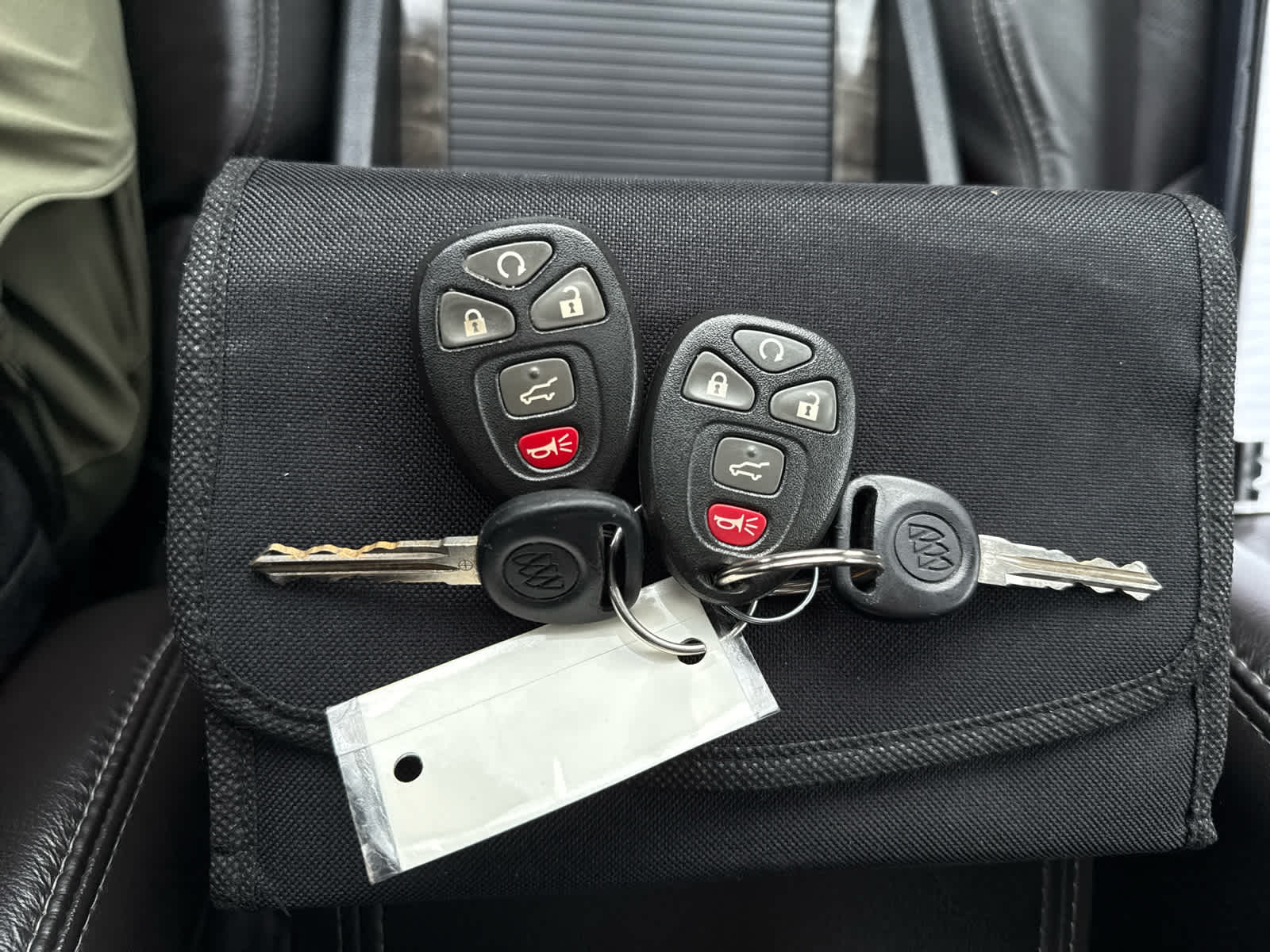 2014 Buick Enclave Leather photo 28