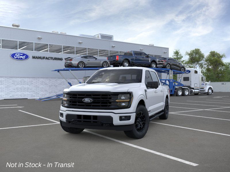 2025 Ford F-150 XLT photo 2