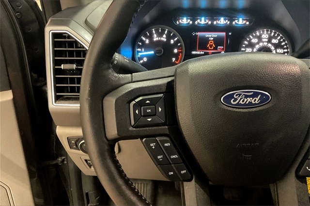 2019 Ford F-150 XLT photo 9