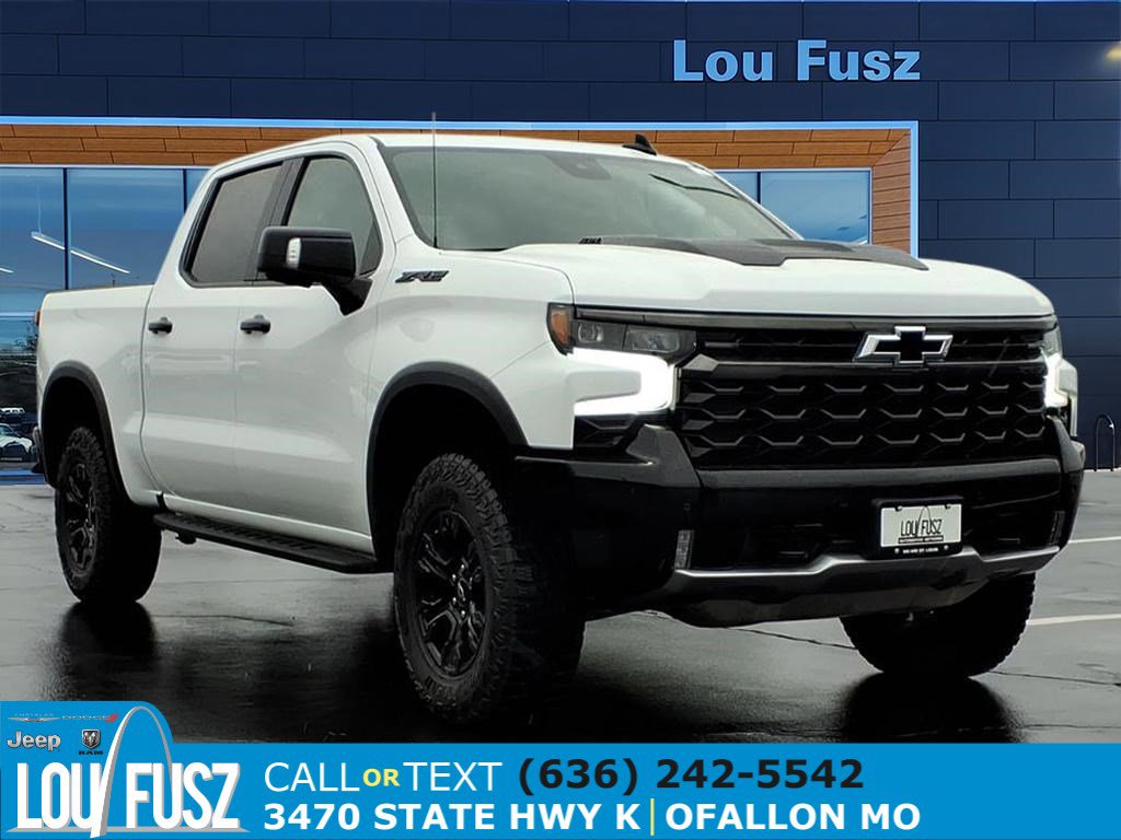 2025 Chevrolet Silverado 1500 ZR2's photo