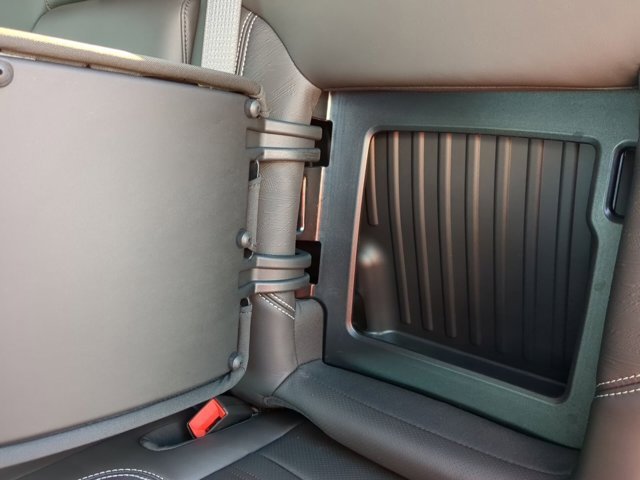 2025 Gmc Sierra AT4X photo 18