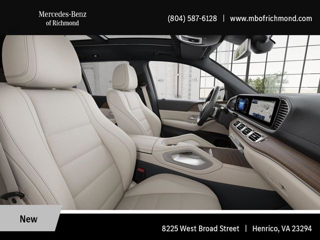 2026 Mercedes Benz GLS 450 4MATIC photo 3