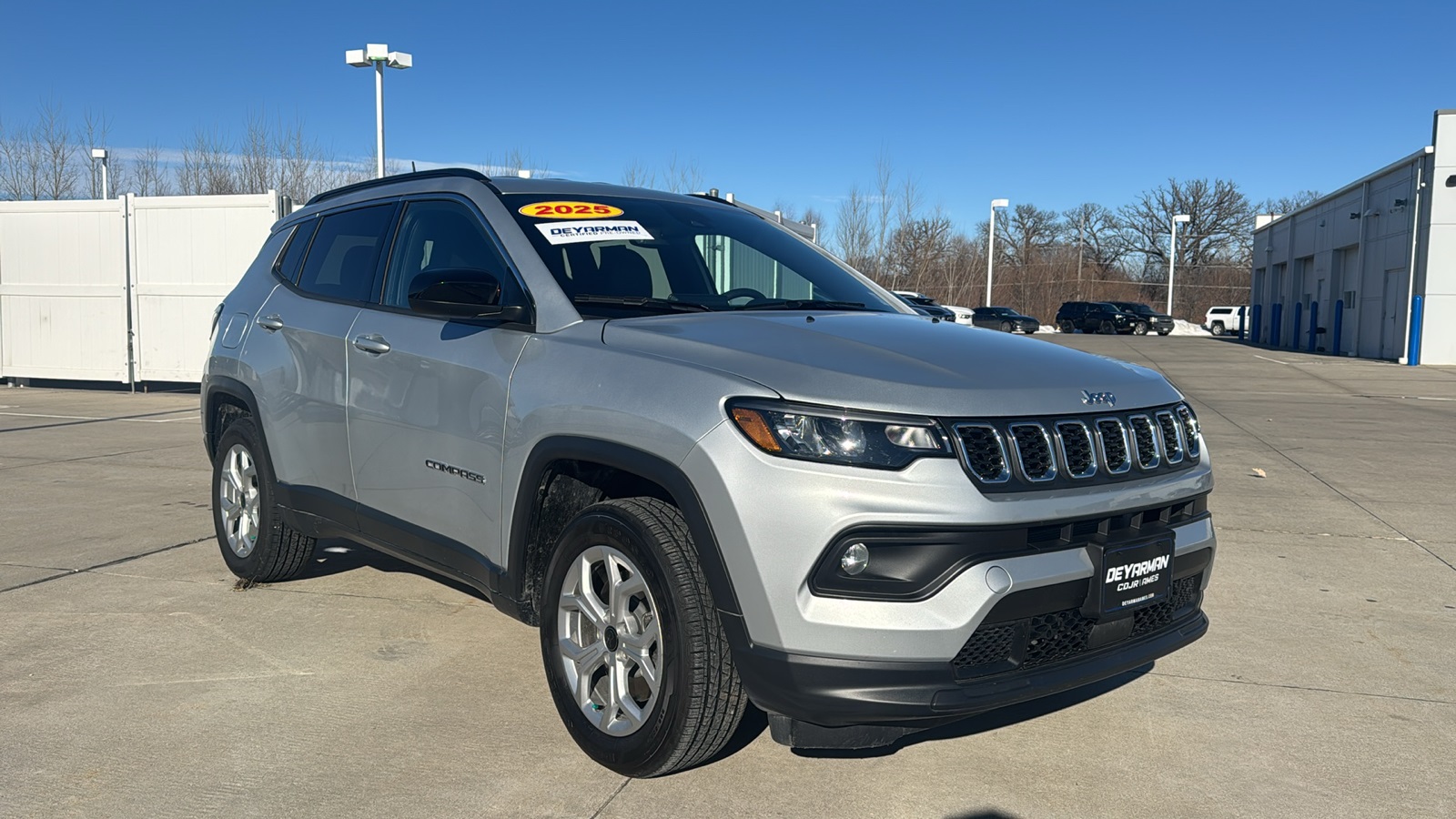 2025 Jeep Compass Latitude's photo