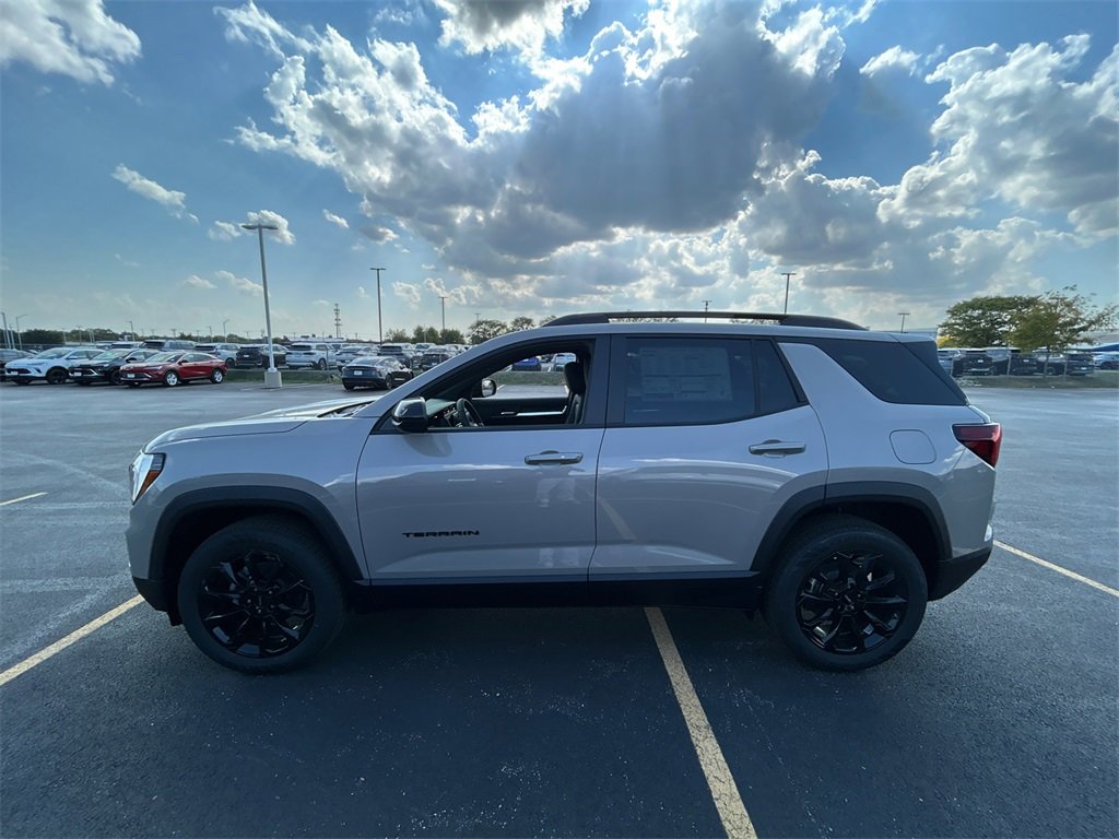 2026 GMC TERRAIN - Image 4