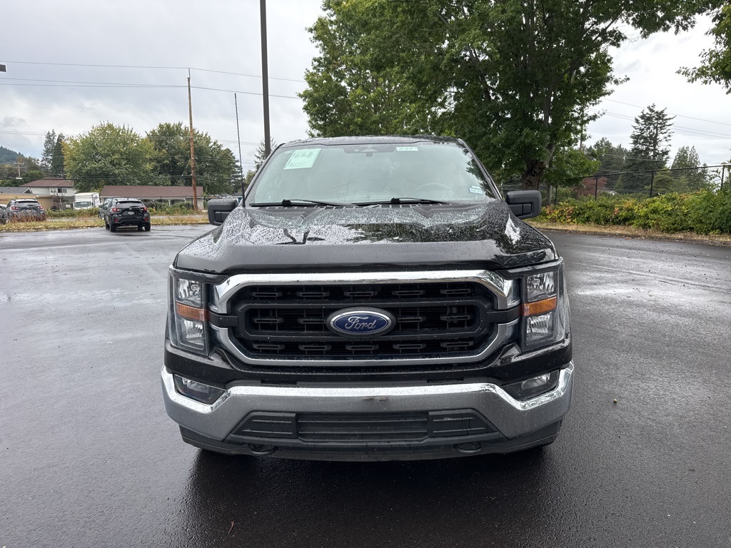 2023 Ford F-150 XLT photo 2