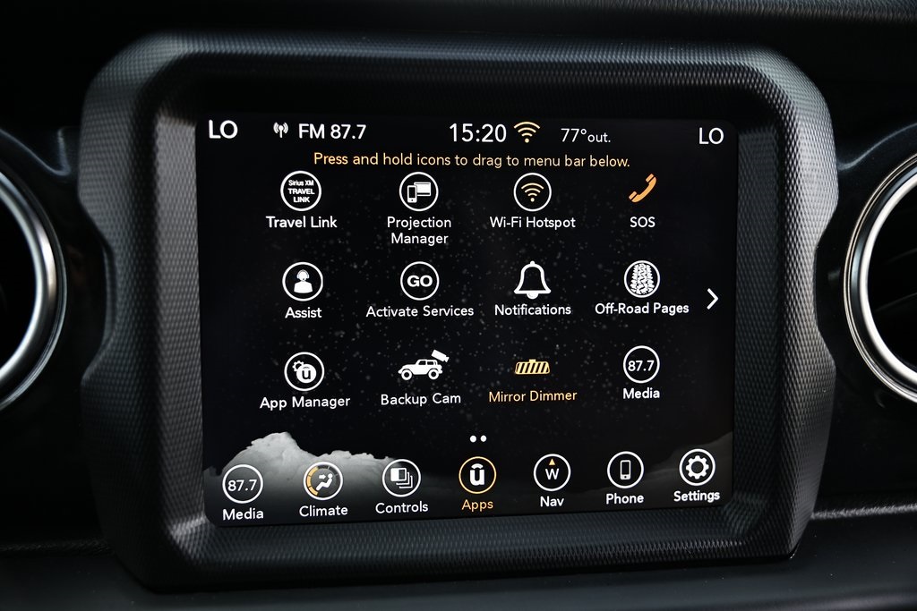 2022 Jeep Wrangler Unlimited Sahara Altitude photo 35