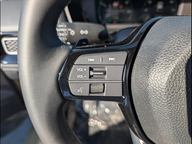 2025 Honda Civic Hybrid Sport Touring photo 9