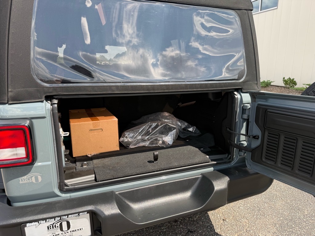 2024 Jeep Wrangler Sport S photo 11