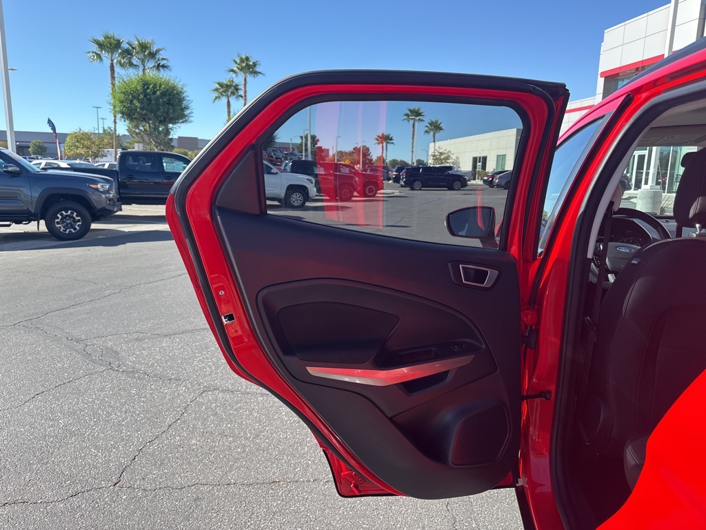 2018 Ford EcoSport SE photo 17