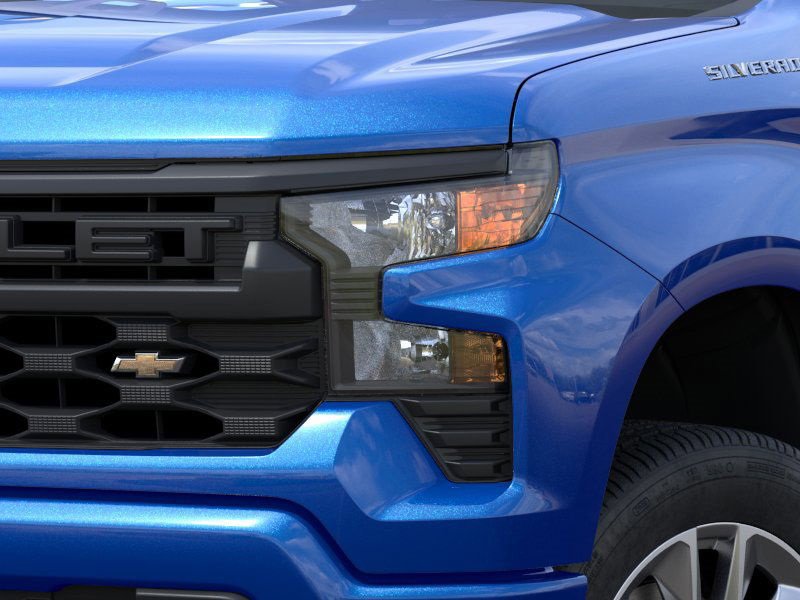 2025 Chevrolet Silverado Custom photo 10
