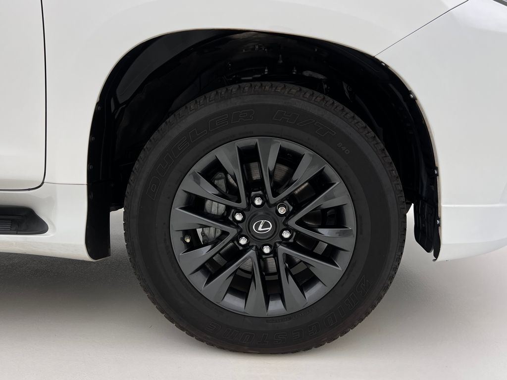 2023 Lexus GX 460 photo 34