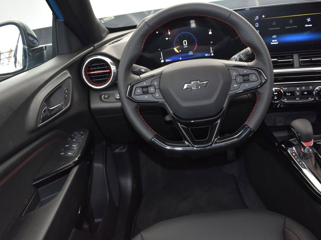 2025 Chevrolet Trax photo 27