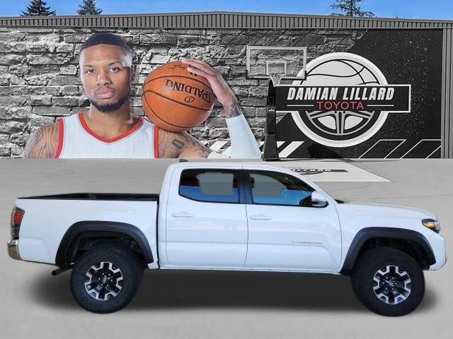 2023 Toyota Tacoma TRD Off Road's photo