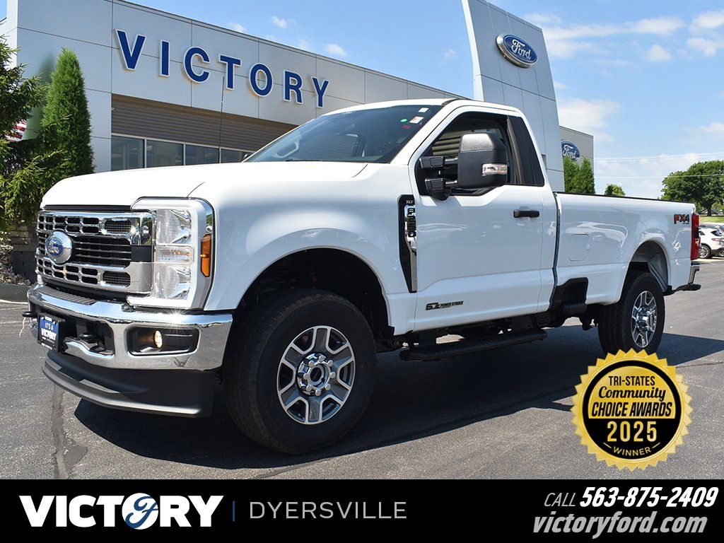 2025 Ford F-250 Super Duty XLT's photo